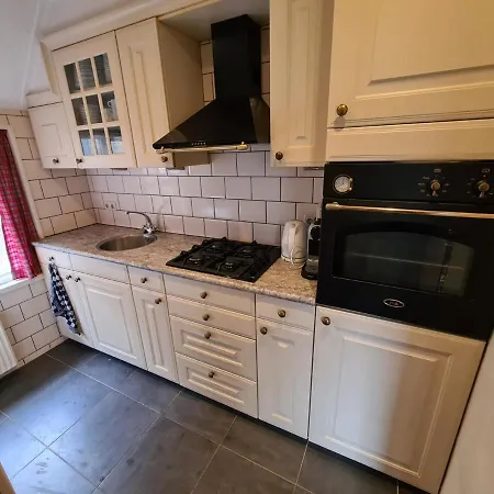 Woonboerderij Met 18P Sauna, Terras En Vuurplaats