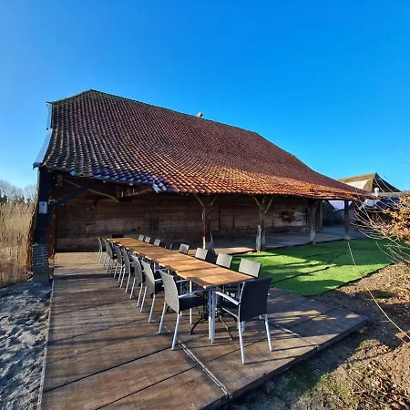 Villa Woonboerderij Met 18P Sauna, Terras En Vuurplaats Heerde